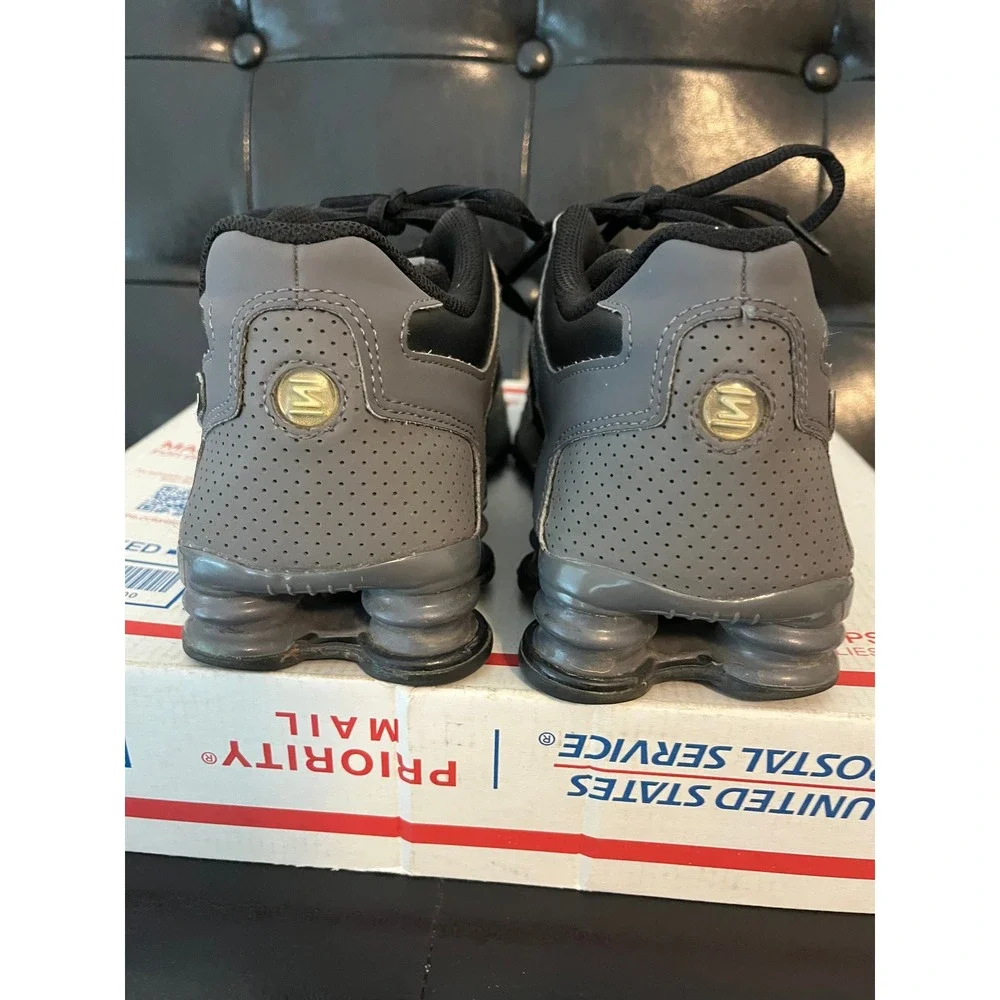 Nike Shox NZ Black Metallic Silver Grey